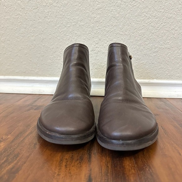 TORY BURCH Lexi Leather Ankle Boots Booties Pull On in Brown - Picture 5 of 11